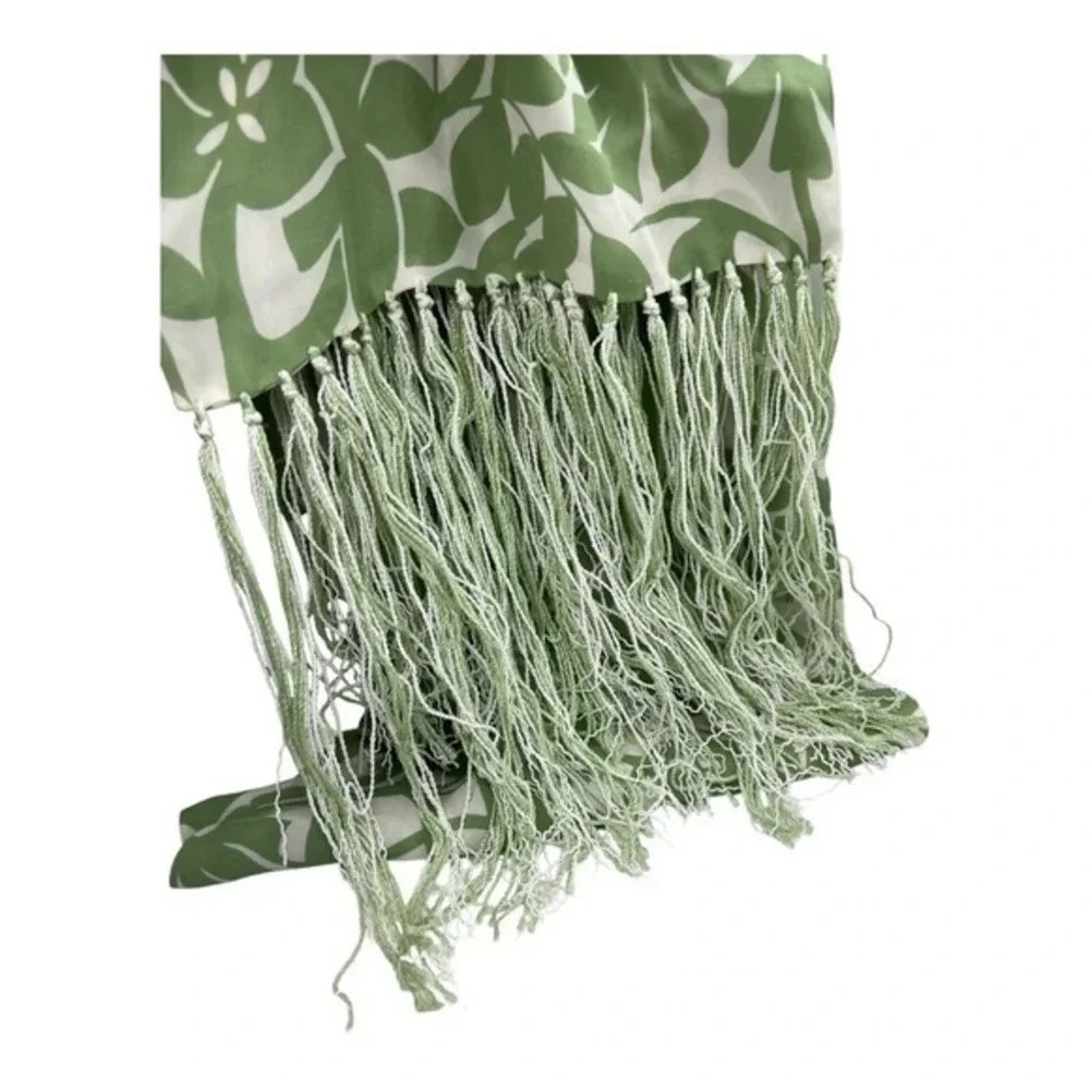 Juliana Collezione 100% Silk Fringed Scarf‎ Cream Sage Green Floral Print​​​